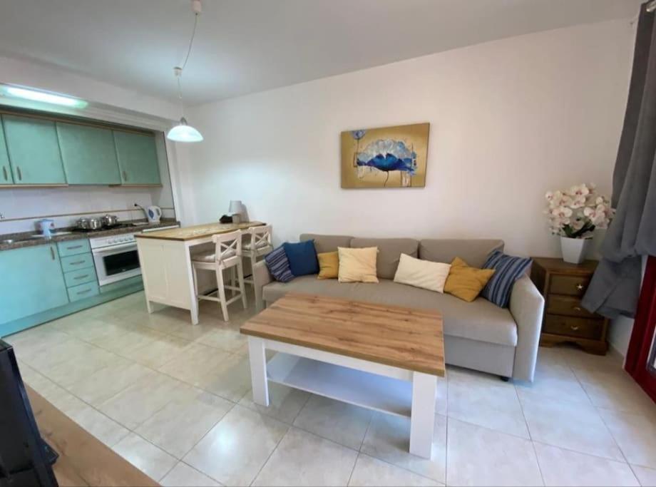 Amatista 2 By Vivirel Calpe Apartment Екстериор снимка